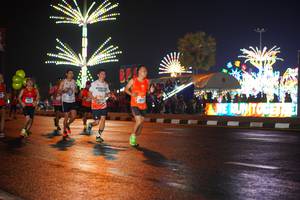 BIB: 243
                            <button type="button" onclick="openModal(16207059)" class="btn btn-primary btn-sm float-right btn-popup" data-toggle="modal" data-target=".modal-high-quality">
                        <i class="fas fa-shopping-cart"></i> Add to Cart
                    </button>
                                            <button type="button" onclick="isThisMe(16207059, true)" class="btn btn-success btn-sm float-right btn-popup btn-isme hidden" data-toggle="tooltip" data-placement="bottom" title="นี่คือรูปของคุณใช่ไหม คลิกที่นี่เพื่อเอาเข้าอัลบั้ม">
                        <i class="fas fa-plus"></i> Add to album
                    </button>
                    <button type="button" onclick="isThisMe(16207059, false)" class="btn btn-warning btn-sm float-right btn-popup btn-isnotme hidden">
                        <i class="fas fa-ban"></i> Remove from album
                    </button>